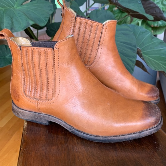 frye pippa chelsea boot